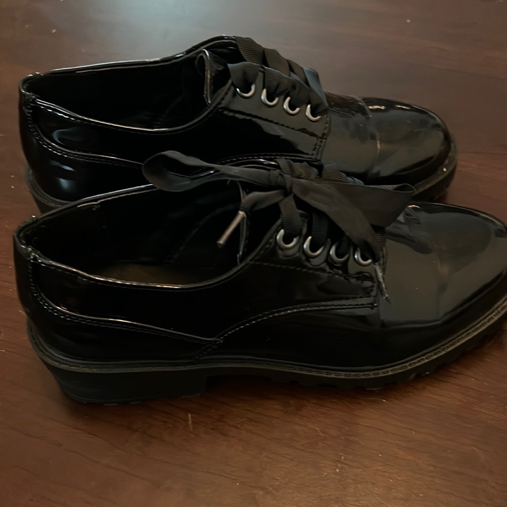Rosanna Lace-Up -Like new!